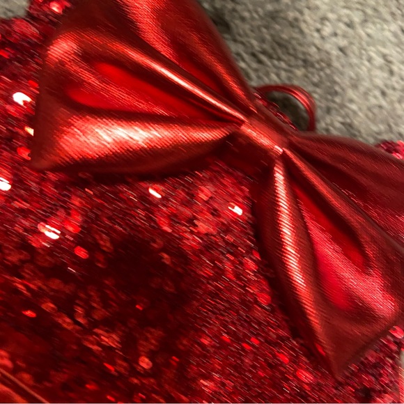 Loungefly Disney Parks NEW Minnie Mouse Pirate RED Sequined Mini Backpack - Picture 12 of 15